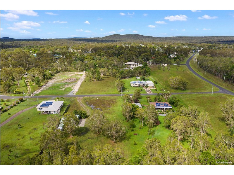 5 Oberon Court, Cooloola Cove QLD 4580
