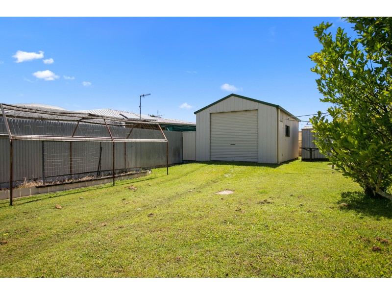 16 Tarwhine Street, Tin Can Bay QLD 4580