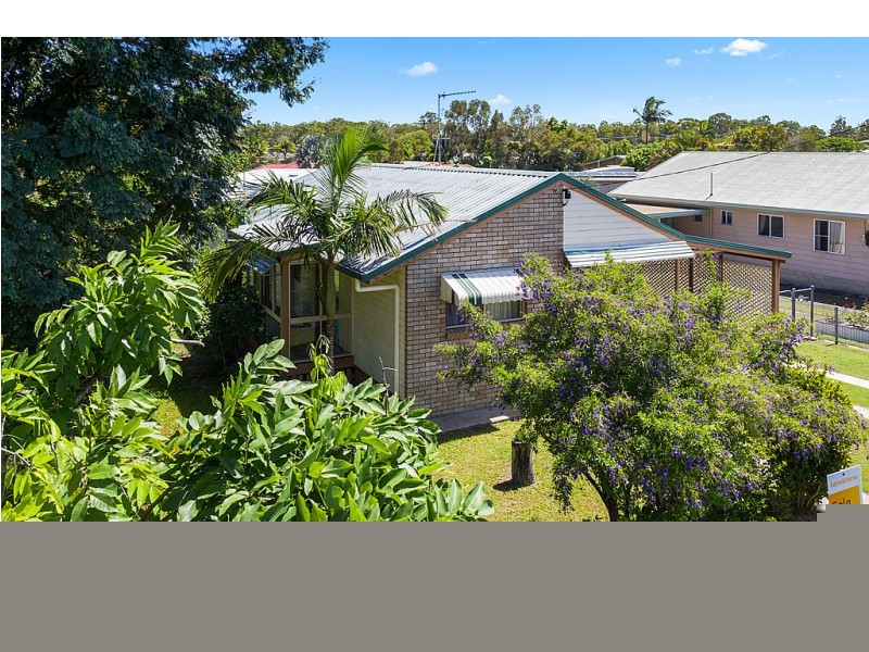 16 Tarwhine Street, Tin Can Bay QLD 4580