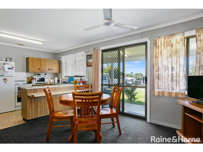 62 INVESTIGATOR AVENUE, Cooloola Cove QLD 4580