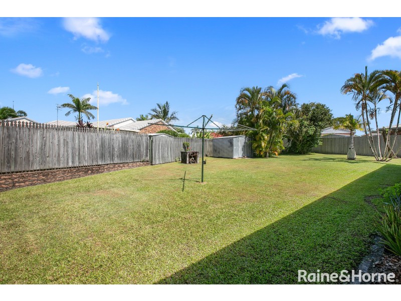 8 Nannygai Court, Tin Can Bay QLD 4580