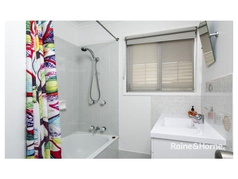 4 Victory Court, Cooloola Cove QLD 4580
