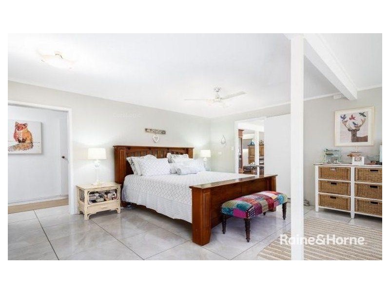 4 Victory Court, Cooloola Cove QLD 4580