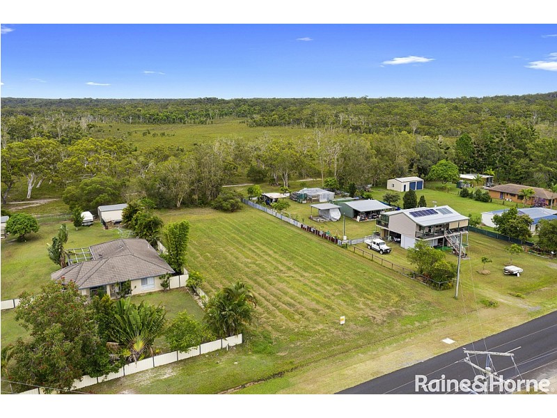 110 Investigator Ave, Cooloola Cove QLD 4580