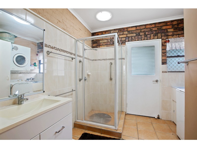 3/18 Gympie Road, Tin Can Bay QLD 4580