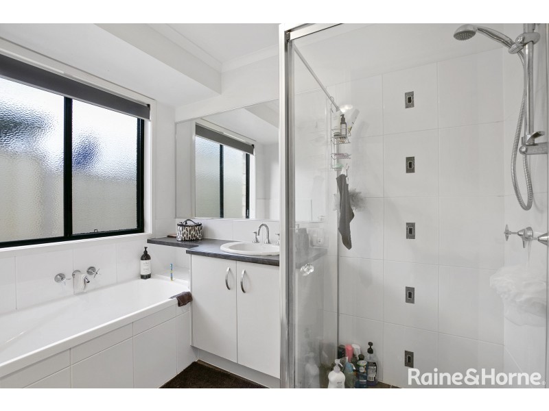 27 Drummer Street, Tin Can Bay QLD 4580