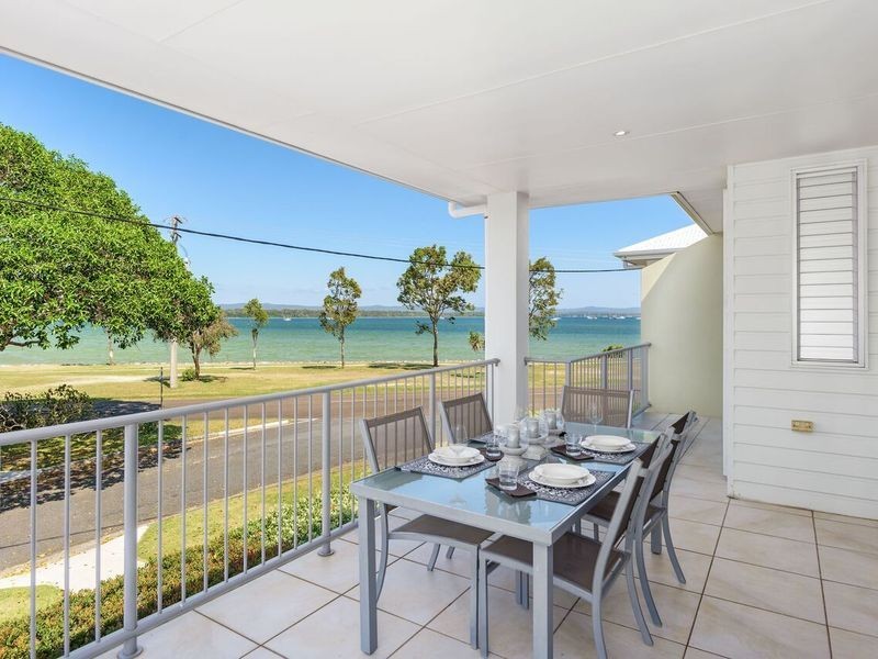 Unit 4/29 Esplanade, Tin Can Bay QLD 4580