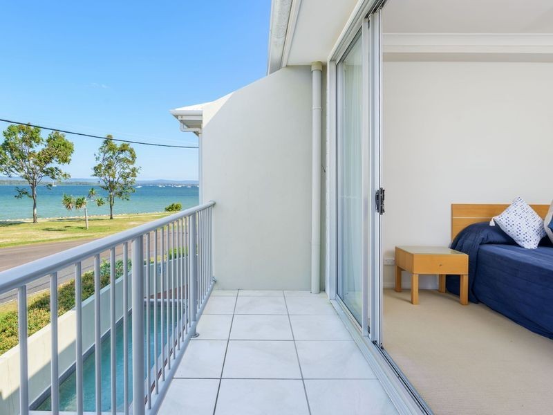 Unit 4/29 Esplanade, Tin Can Bay QLD 4580