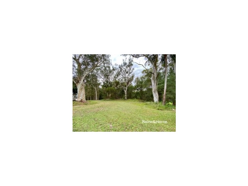 23 Fyshburn Drive, Cooloola Cove QLD 4580