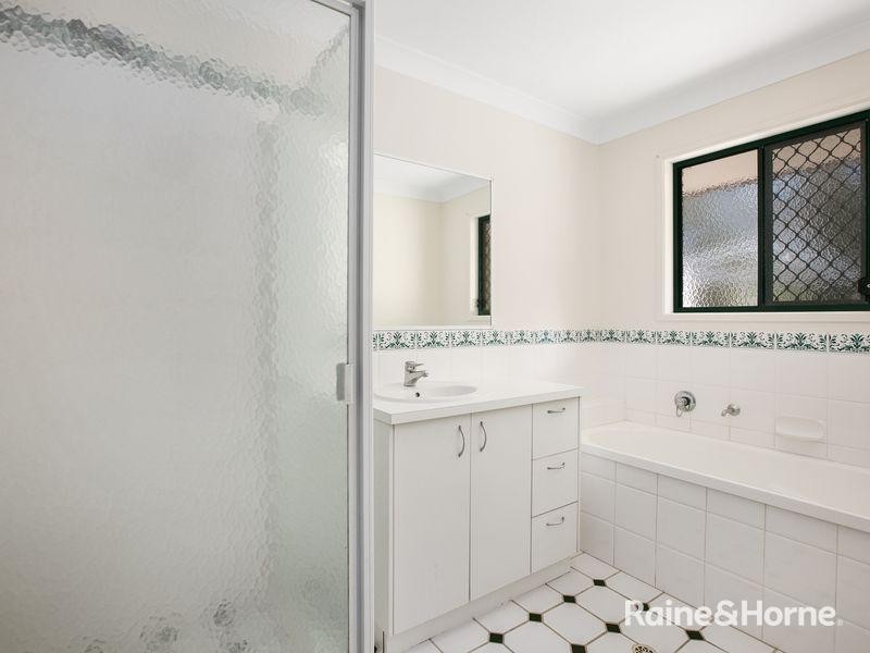 15 ENDEAVOUR DRIVE, Cooloola Cove QLD 4580