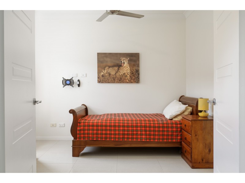 2/20 Gympie Rd, Tin Can Bay QLD 4580