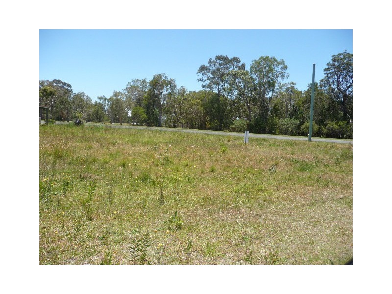83 Esplanade, Tin Can Bay QLD 4580