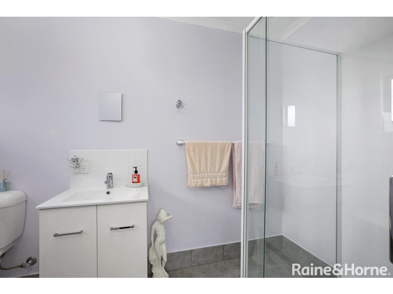 129 Golden Hind Avenue, Cooloola Cove QLD 4580