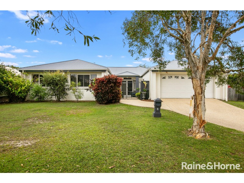 6 Creekside Esplanade, Cooloola Cove QLD 4580