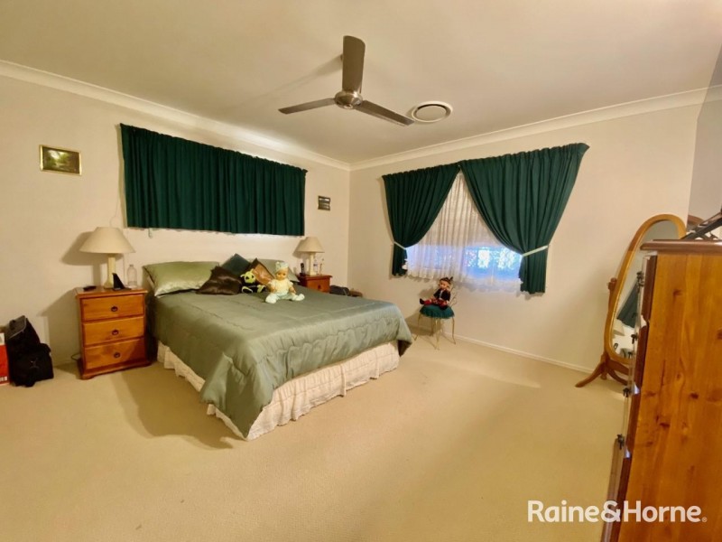 125 Golden Hind Avenue, Cooloola Cove QLD 4580