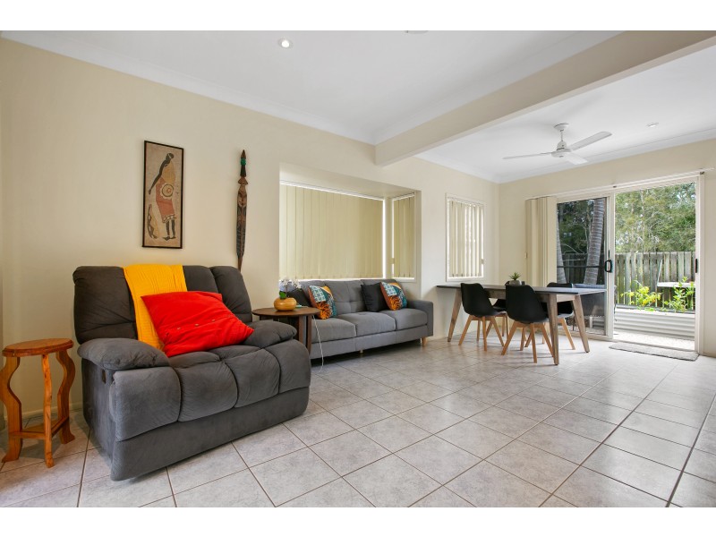4/8 Mitchell Street, Tin Can Bay QLD 4580