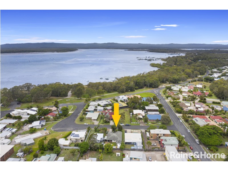 14 Parrot Street, Tin Can Bay QLD 4580