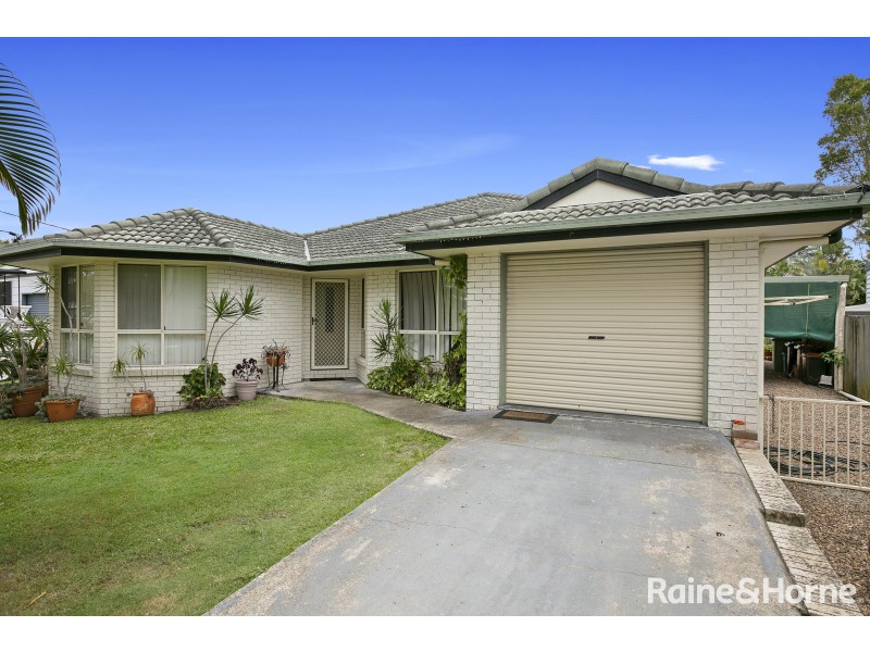 14 Parrot Street, Tin Can Bay QLD 4580