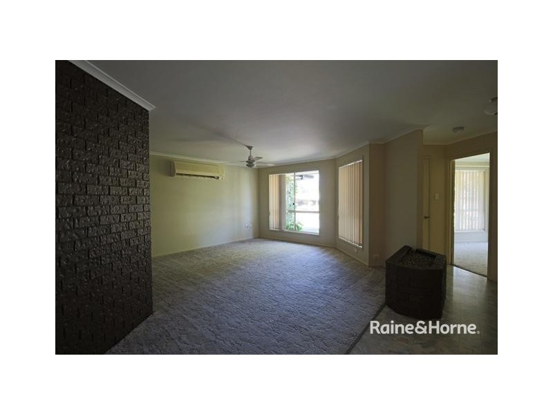 14 Parrot Street, Tin Can Bay QLD 4580