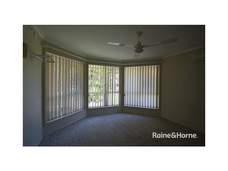 14 Parrot Street, Tin Can Bay QLD 4580