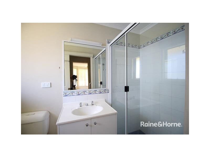 14 Parrot Street, Tin Can Bay QLD 4580