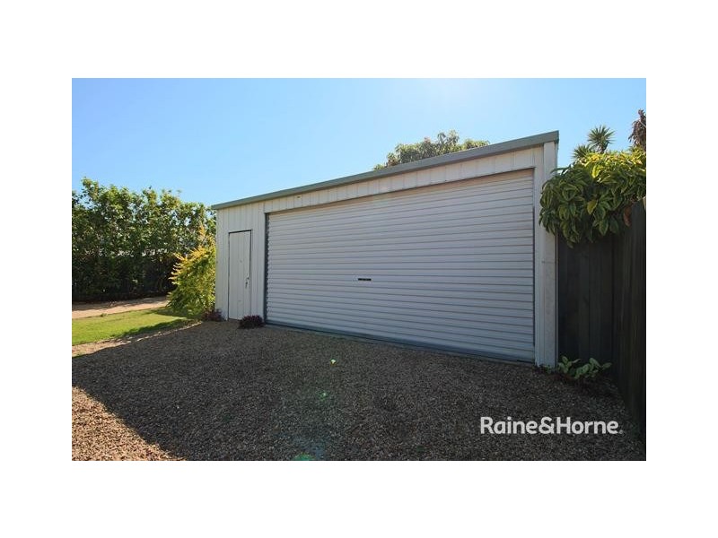 14 Parrot Street, Tin Can Bay QLD 4580