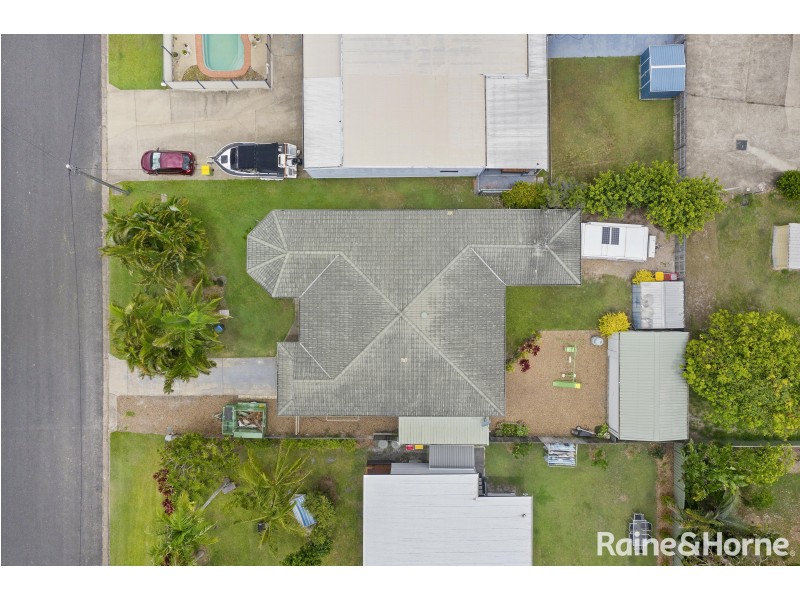 14 Parrot Street, Tin Can Bay QLD 4580
