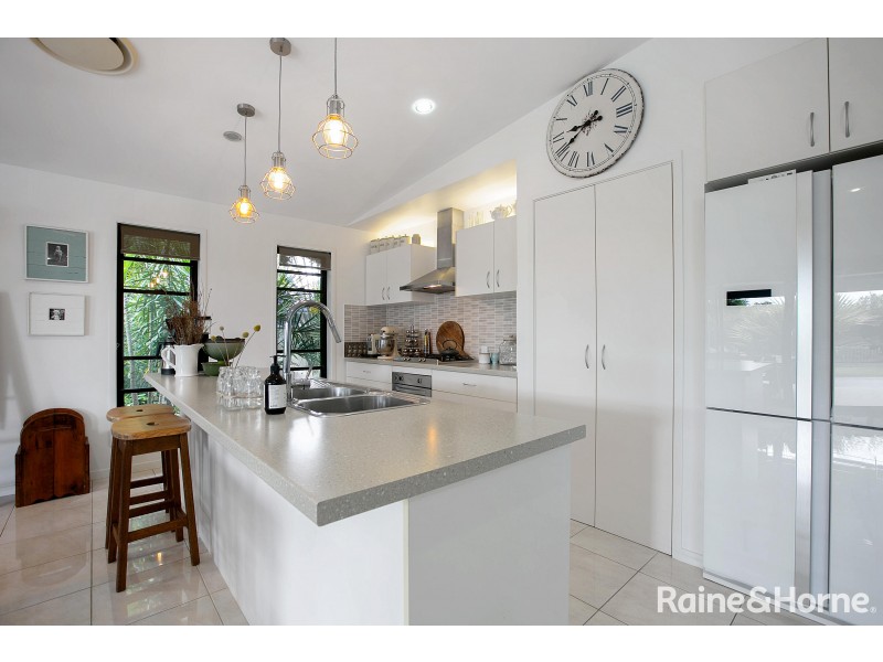 74 Fyshburn Drive, Cooloola Cove QLD 4580