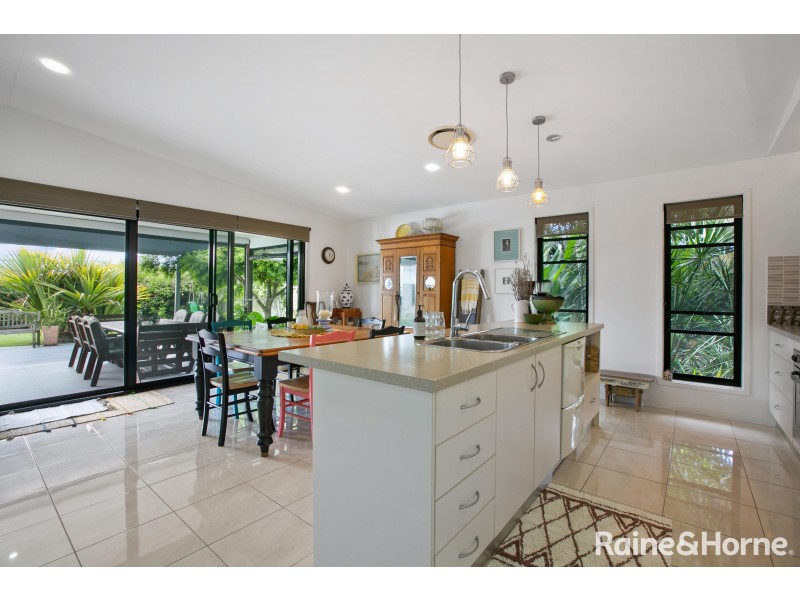 74 Fyshburn Drive, Cooloola Cove QLD 4580
