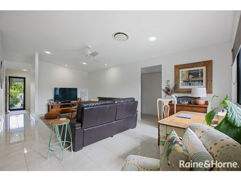 74 Fyshburn Drive, Cooloola Cove QLD 4580