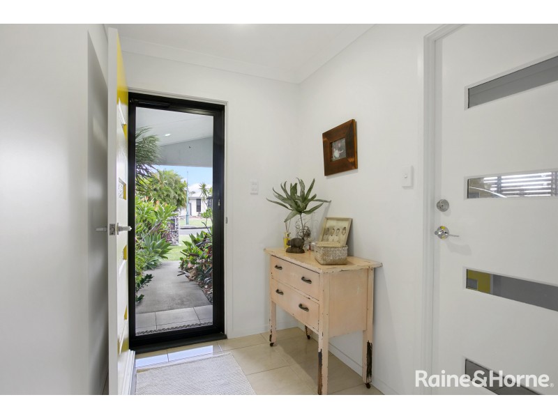 74 Fyshburn Drive, Cooloola Cove QLD 4580