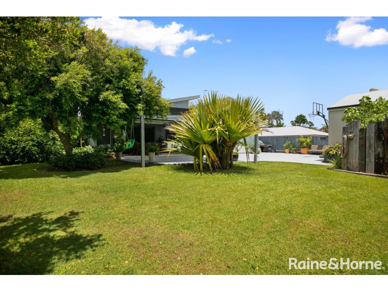 74 Fyshburn Drive, Cooloola Cove QLD 4580