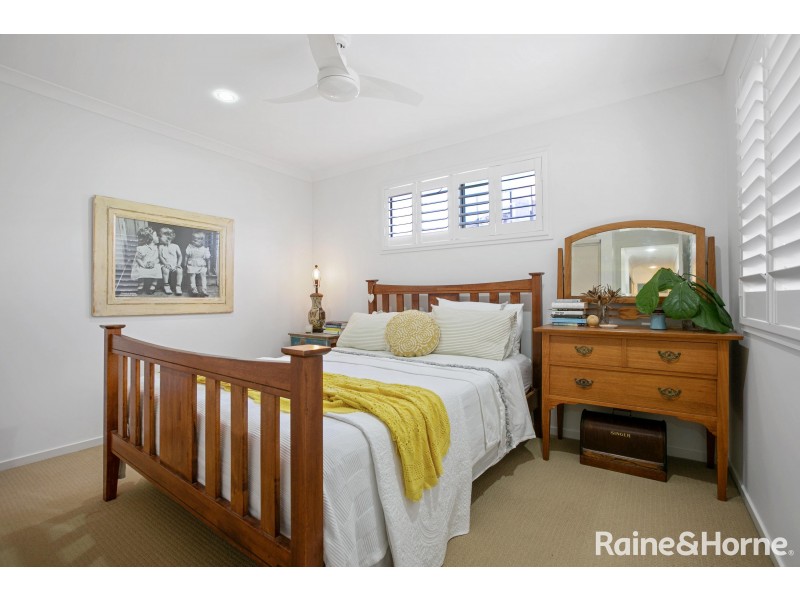 74 Fyshburn Drive, Cooloola Cove QLD 4580