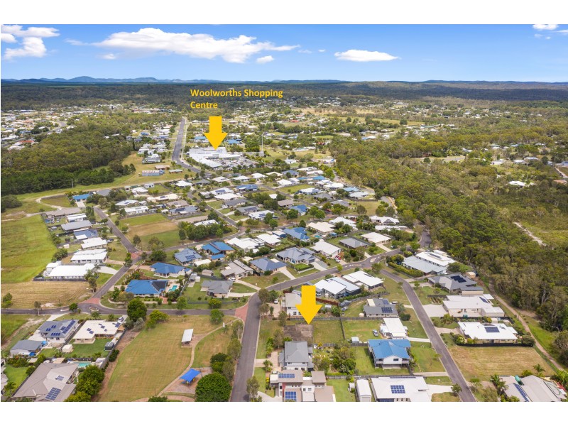 39 Creekside Esplanade, Cooloola Cove QLD 4580