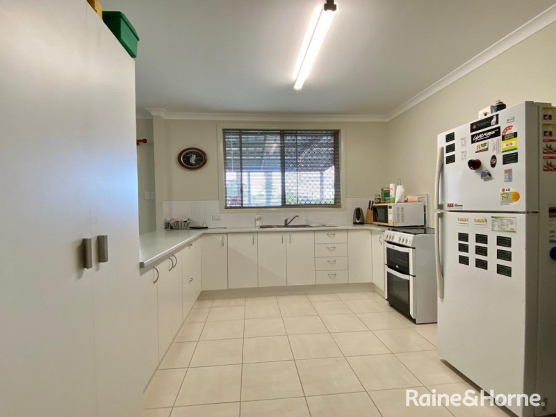 3 TITANIC COURT, Cooloola Cove QLD 4580