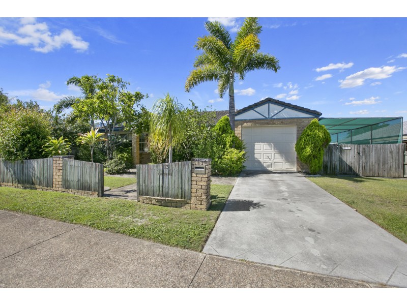 13 Tarwhine Street, Tin Can Bay QLD 4580