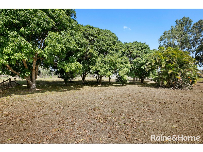 8 Webster Road, Goomboorian QLD 4570