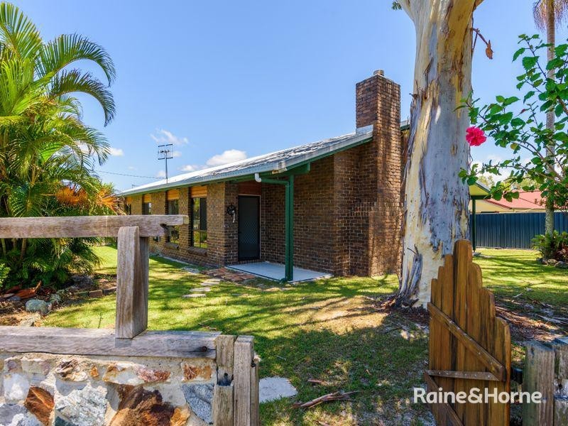 10 Tarwhine Street, Tin Can Bay QLD 4580