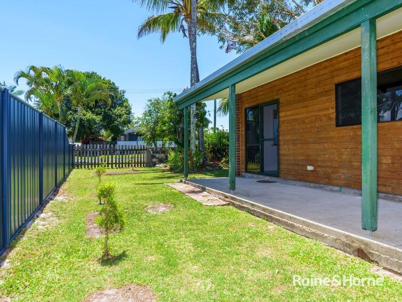 10 Tarwhine Street, Tin Can Bay QLD 4580