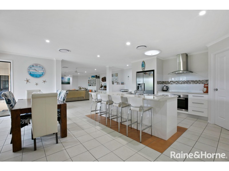 3 Vanguard Ct, Cooloola Cove QLD 4580