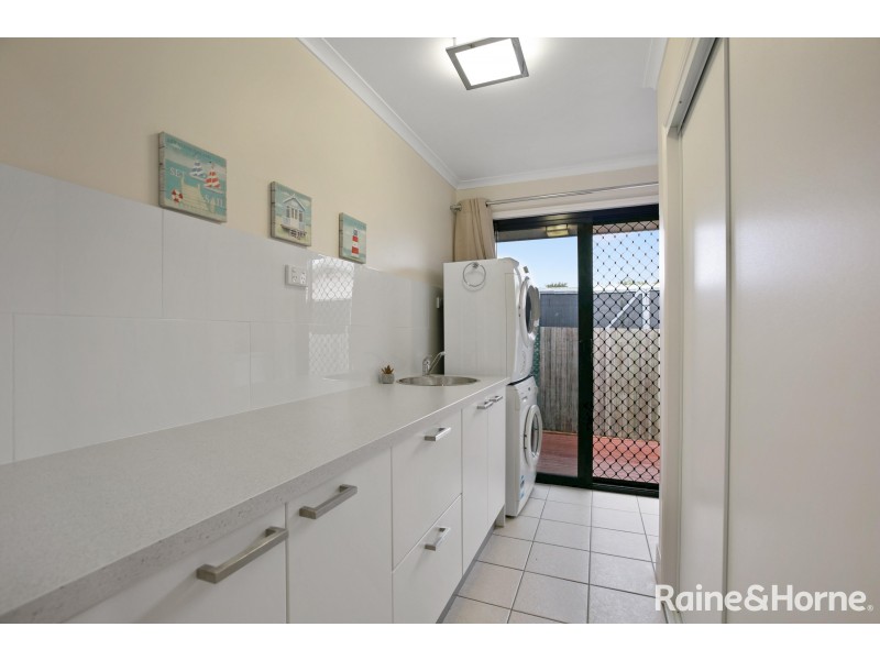 3 Vanguard Ct, Cooloola Cove QLD 4580