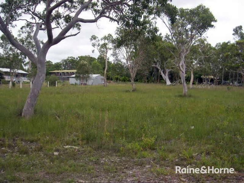 5 Cerebus Court, Cooloola Cove QLD 4580