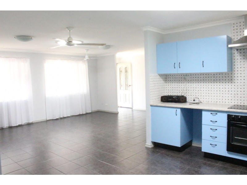 13 Marlin Way, Tin Can Bay QLD 4580