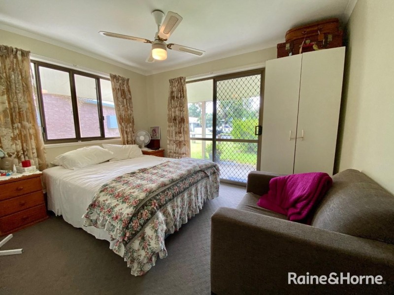 24 Mallet Street, Tin Can Bay QLD 4580