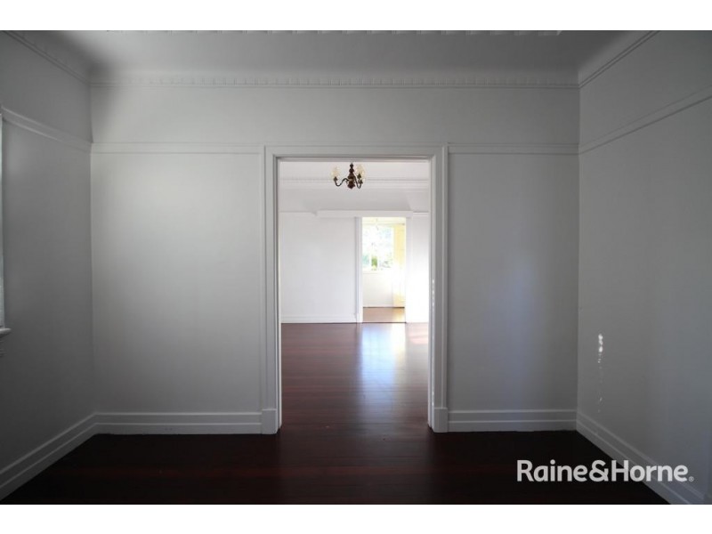 54 Bayside Road, Cooloola Cove QLD 4580