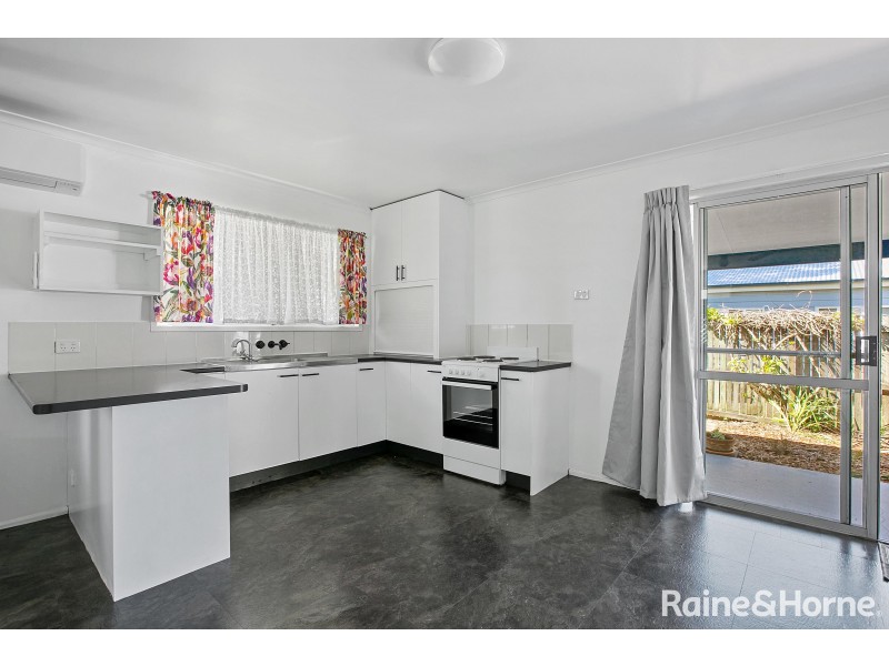 36 Bass Street, Tin Can Bay QLD 4580