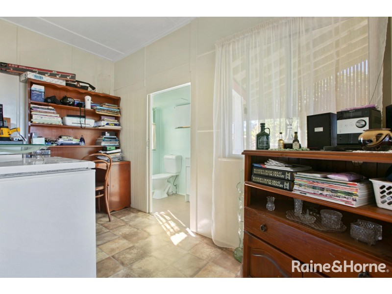 60 WHITAKER STREET, Boonooroo QLD 4650
