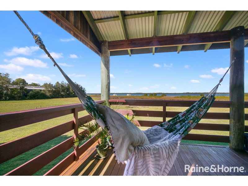 60 WHITAKER STREET, Boonooroo QLD 4650