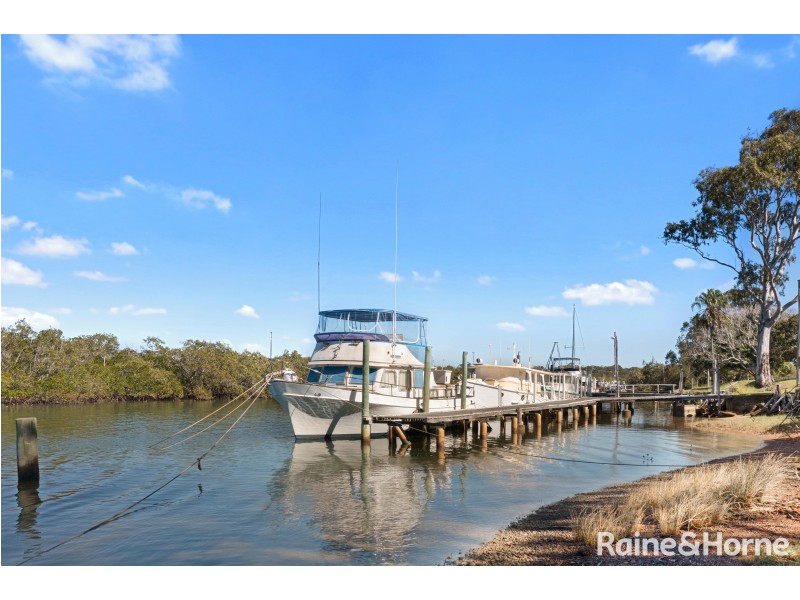 60 WHITAKER STREET, Boonooroo QLD 4650