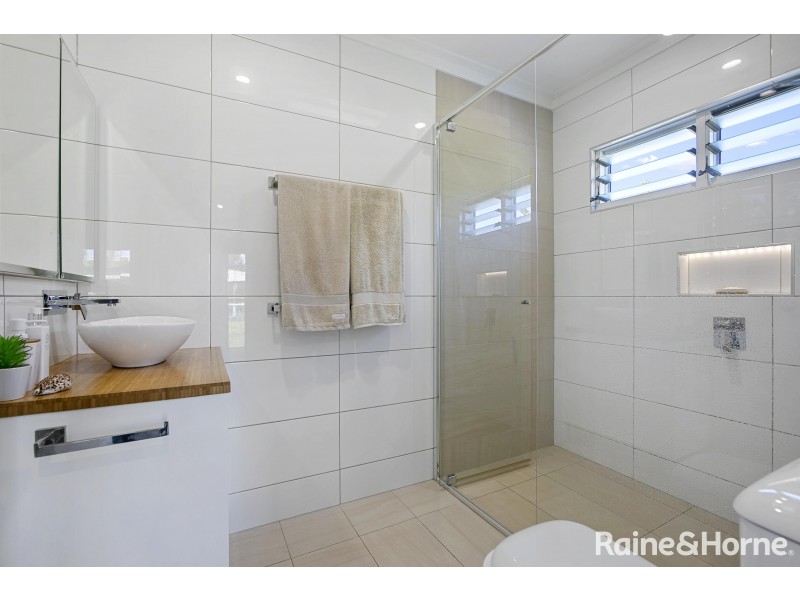 3 GYPSY COURT, Cooloola Cove QLD 4580